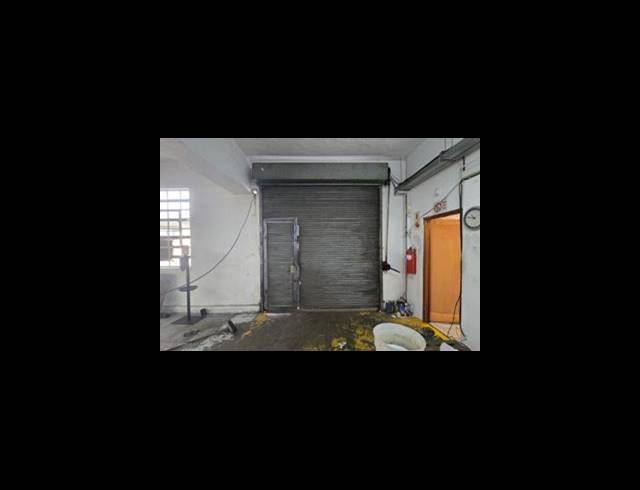 880M² BUSINESS CENTRE TO LET IN BENONI CENTRAL